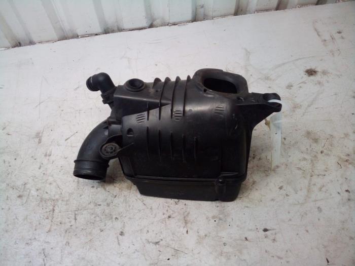 Begagnade Luftfilterhus Audi A3 (8P1) 1.6 Pris € 24,98 Marginaltabell erbjuds av Autodemontage Tegelen