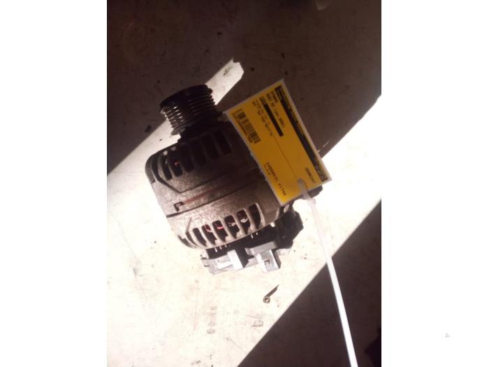 Begagnade Dynamo Audi A3 (8L1) 1.6 Pris € 29,98 Marginaltabell erbjuds av Autodemontage Tegelen