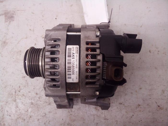 Begagnade Dynamo Opel Corsa E 1.4 16V Pris € 29,99 Marginaltabell erbjuds av Autodemontage Tegelen