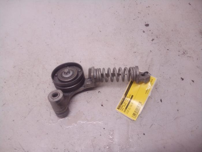 Usados Rodillo tensor correa múltiple Opel Corsa E 1.4 16V Precio € 40,00 Norma de margen ofrecido por Autodemontage Tegelen