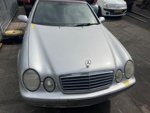 Gebrauchte Motorhaube Mercedes CLK (R208) 2.0 200 16V Preis € 124,98 Margenregelung angeboten von Autodemontage Tegelen
