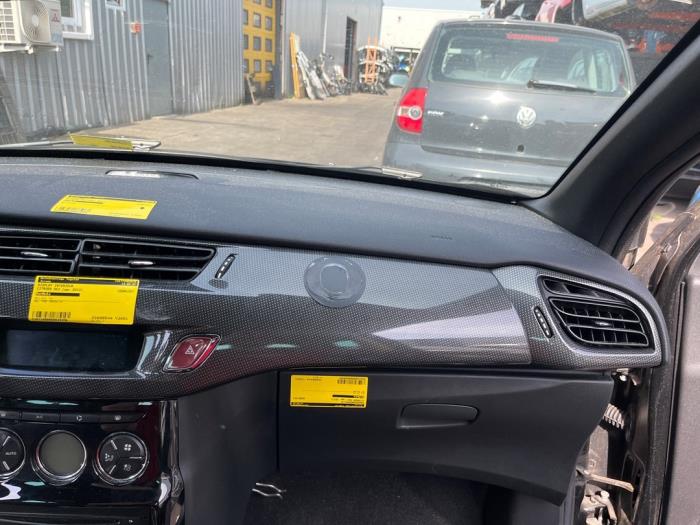 Używane Panel Citroen DS3 (SA) 1.6 16V VTS THP Cena € 174,98 Procedura marży oferowane przez Autodemontage Tegelen