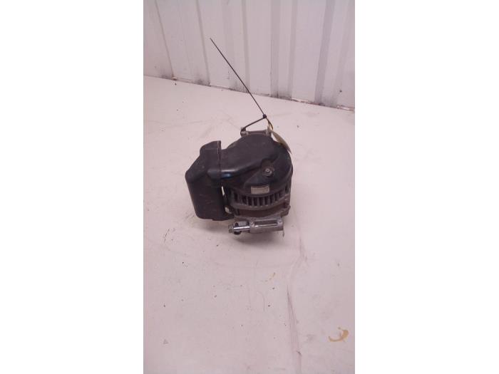 Usagé Dynamo Mazda 6 Sportbreak (GY19/89) 1.8i 16V Prix € 79,99 Règlement à la marge proposé par Autodemontage Tegelen