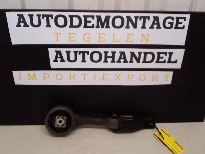 Engine mount Skoda Fabia II Combi, 2007 / 2014 1.2 TSI, Combi/o, 4-dr, Petrol, 1.197cc, 63kW (86pk), FWD, CBZA, 2010-03 / 2014-12 (Used)