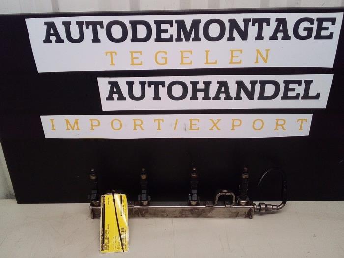 Usagé Système d'injection Ford Mondeo IV Wagon 2.0 16V Flexifuel Prix € 24,98 Règlement à la marge proposé par Autodemontage Tegelen