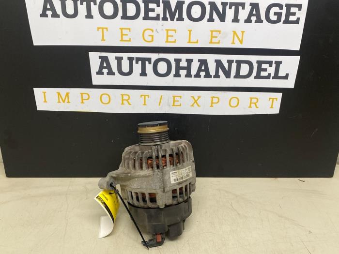 Usagé Dynamo Fiat Panda (312) 0.9 TwinAir 65 Prix € 29,98 Règlement à la marge proposé par Autodemontage Tegelen