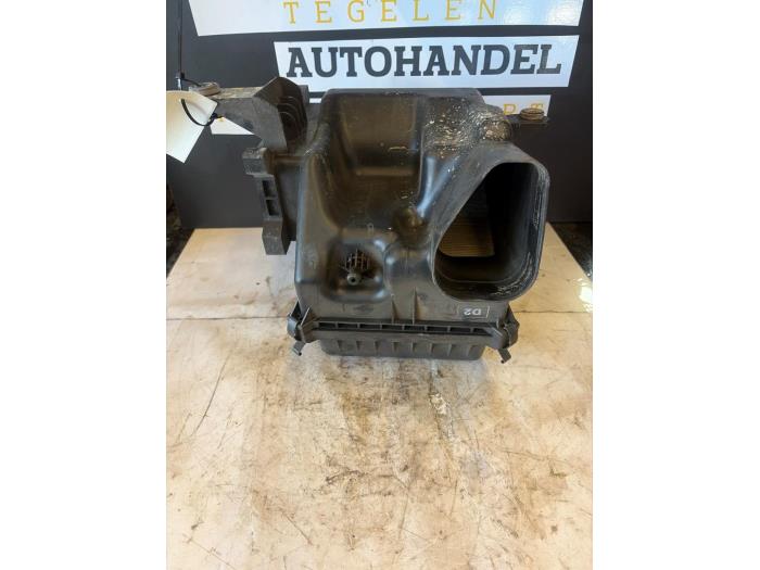 Gebrauchte Luftfiltergehäuse Kia Magentis (GE) 2.7 V6 24V Preis € 44,99 Margenregelung angeboten von Autodemontage Tegelen