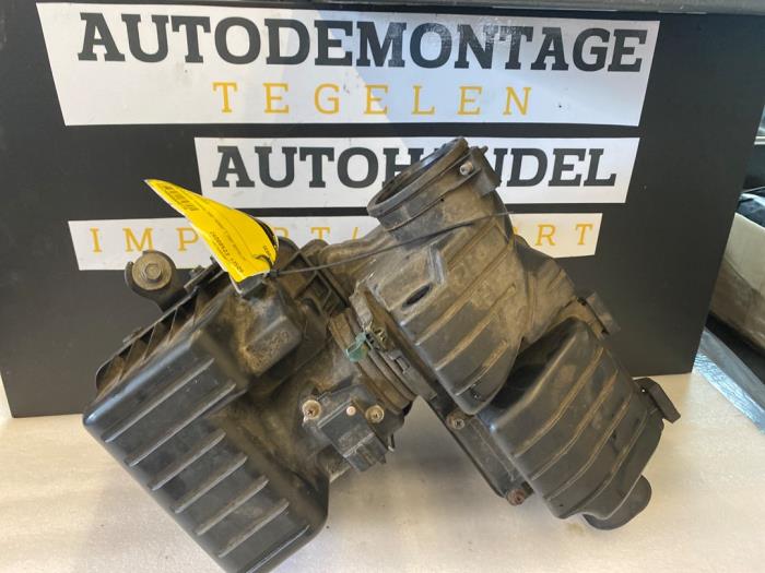 Gebrauchte Luftfiltergehäuse Honda Jazz (GE6/GE8/GG/GP) 1.4 VTEC 16V Preis € 34,98 Margenregelung angeboten von Autodemontage Tegelen