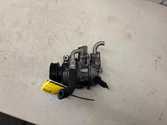 Usagé Compresseur de clim Audi A4 Avant (B8) 1.8 TFSI 16V Prix € 49,50 Règlement à la marge proposé par Autodemontage Tegelen