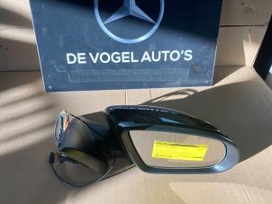 Used Wing mirror, right Mercedes GLC (X253) Price € 363,00 Inclusive VAT offered by De Vogel Auto's B.V.