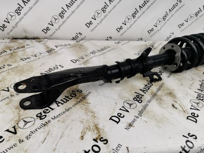 Fronts shock absorber, left from a Mercedes-Benz GLC (X253)  2018