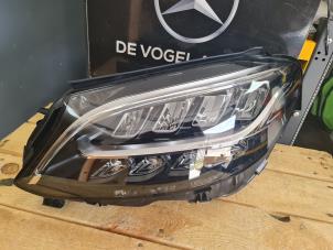 Gebrauchte Scheinwerfer links Mercedes C (C205) Preis € 665,50 Mit Mehrwertsteuer angeboten von De Vogel Auto's B.V.