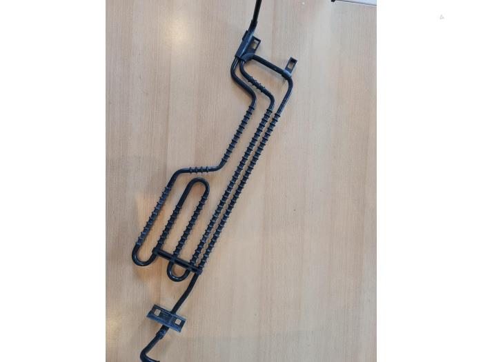Usagé Conduit (divers) Mercedes C (W204) Prix € 48,40 Prix TTC proposé par De Vogel Auto's B.V.