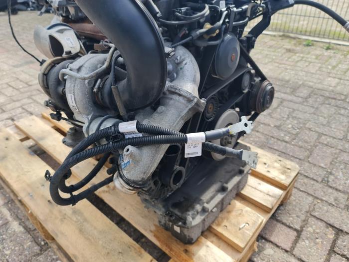 Engine Mercedes Vito 2.2 114 CDI 16V A6510104422 OM651