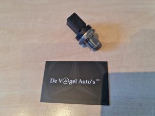 Neue Kraftstoffdruck Sensor Mercedes Diverse Preis € 18,15 Mit Mehrwertsteuer angeboten von De Vogel Auto's B.V.