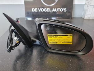 Used Wing mirror, right Mercedes GLC (X253) Price € 544,50 Inclusive VAT offered by De Vogel Auto's B.V.