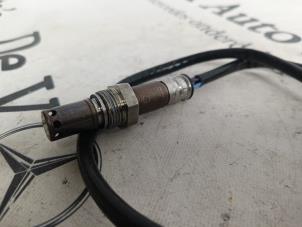 Lambda probe from a Mercedes-Benz Vito (447.6) 2.0 114 CDI 16V 2022