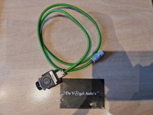Usados 360 graden camera Mercedes C (W205) Precio € 302,50 IVA incluido ofrecido por De Vogel Auto's B.V.