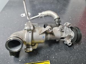 Used Water pump Mercedes Miscellaneous Price € 121,00 Inclusive VAT offered by De Vogel Auto's B.V.
