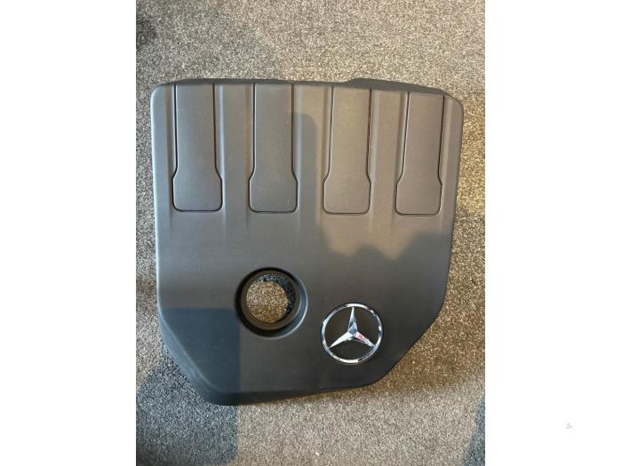 Used Engine cover Mercedes A (177.0) Price € 48,40 Inclusive VAT offered by De Vogel Auto's B.V.