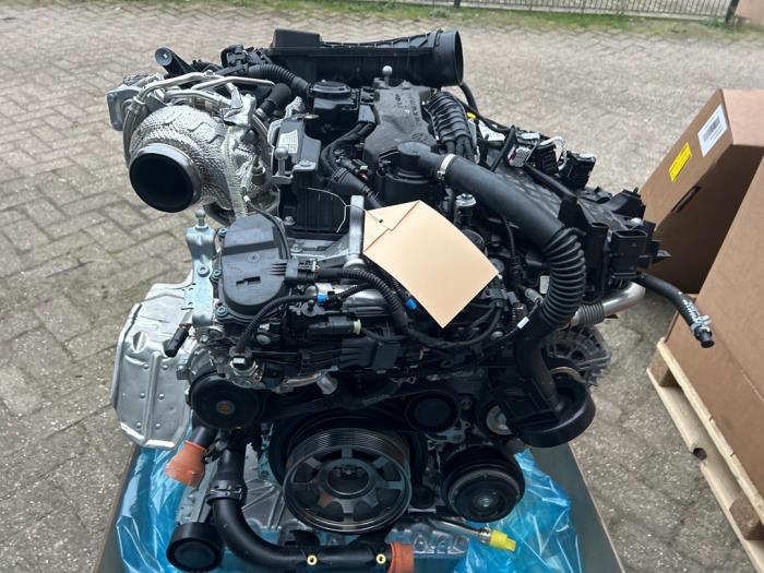 Used Engine Mercedes Sprinter 3,5t (907.6/910.6) 317 CDI 2.0 D RWD Price € 9.922,00 Inclusive VAT offered by De Vogel Auto's B.V.
