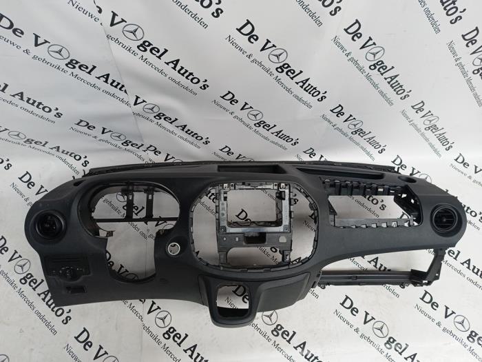 Używane Panel Mercedes Vito (447.6) 1.6 109 CDI 16V Cena € 151,25 Z VAT oferowane przez De Vogel Auto's B.V.