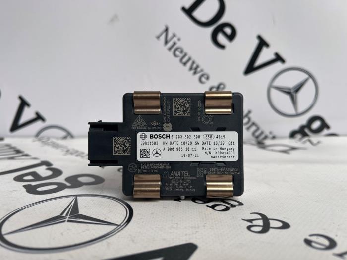 Begagnade Radarsensor Mercedes B (W247) 1.3 B-200 Turbo 16V Pris € 150,00 Marginaltabell erbjuds av De Vogel Auto's B.V.