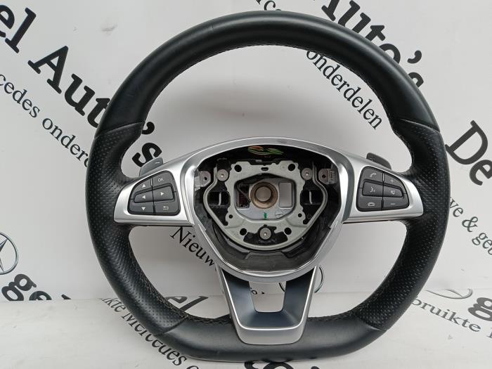 Używane Kierownica Mercedes C (W205) C-180d 1.6 Turbo 16V Cena € 302,50 Z VAT oferowane przez De Vogel Auto's B.V.