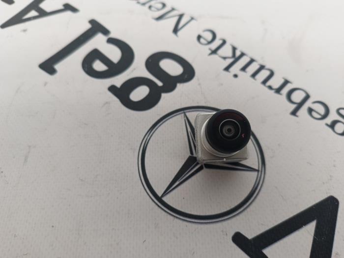 Nya Backkamera Mercedes V (447.8) 2.0 300d 16V 4-Matic Pris € 102,85 Inklusive moms erbjuds av De Vogel Auto's B.V.