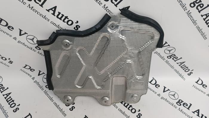 Used Engine cover Mercedes Vito (447.6) 2.0 116 CDI 16V Price € 42,35 Inclusive VAT offered by De Vogel Auto's B.V.