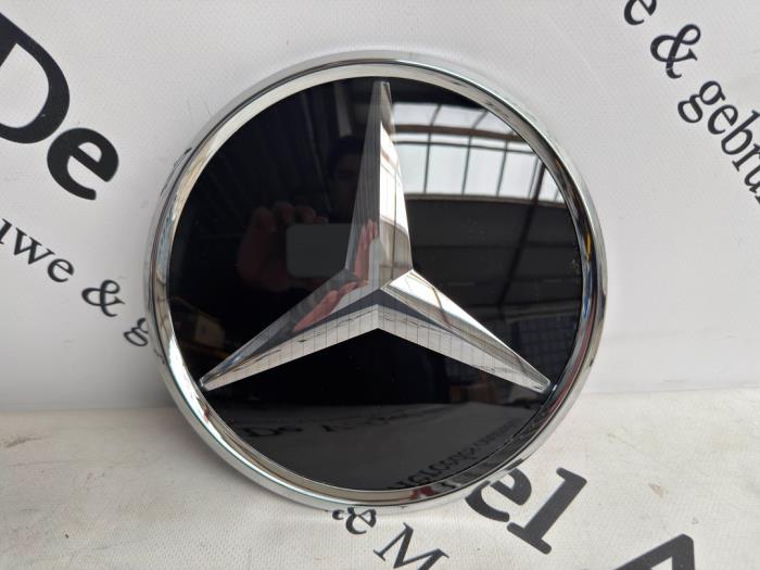 Nowe Emblemat Mercedes EQE (X294) 350+ Cena € 151,25 Z VAT oferowane przez De Vogel Auto's B.V.