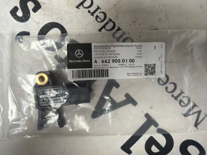 Nya Bränsletryckssensor Mercedes Diversen Pris € 95,49 Inklusive moms erbjuds av De Vogel Auto's B.V.