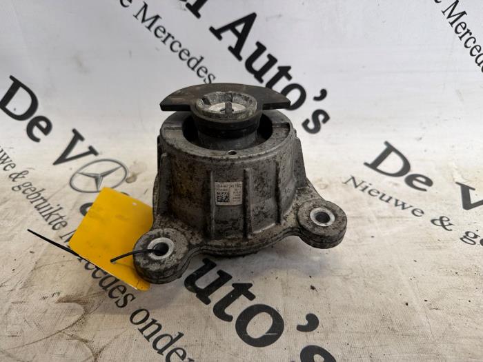 Engine mount Mercedes Vito (447.6), 2014 2.0 116 CDI 16V, Delivery, Diesel, 1.950cc, 120kW (163pk), RWD, OM654920, 2020-04, 447.601; 447.603; 447.605 (Used)