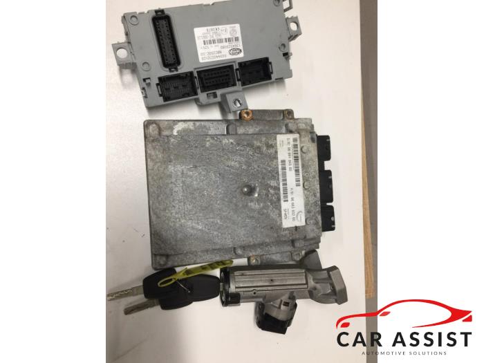 Used Engine management computer Citroen Jumper (U9) 2.2 HDi 100 Price on request offered by Car Assist