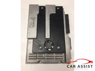 Usados Amplificador de radio Audi A8 Precio de solicitud ofrecido por Car Assist