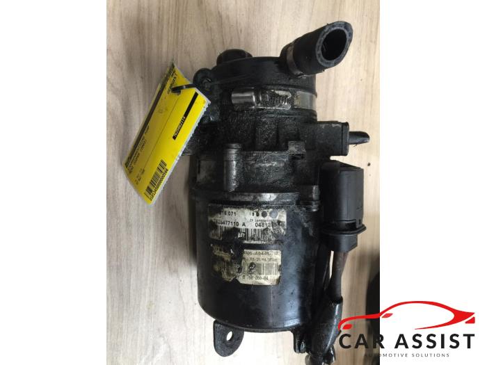 Power steering pump from a MINI Mini One/Cooper (R50) 1.6 16V Cooper 2003