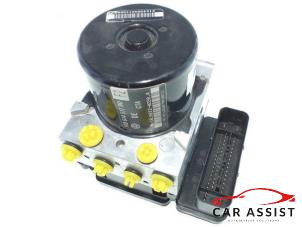 Skontrolowane Pompa ABS Volkswagen Golf VI (5K1) 1.4 16V Cena € 544,50 Z VAT oferowane przez Car Assist