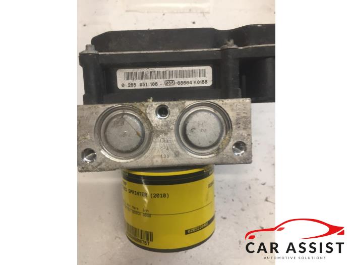 Usagé Pompe ABS Mercedes Sprinter 3t (906.11/906.21) 219 CDI V6 24V Prix € 100,00 Règlement à la marge proposé par Car Assist