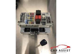 Usagé Boîte à fusibles Fiat Doblo Prix sur demande proposé par Car Assist