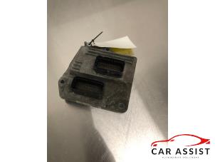 Używane Komputer sterowania silnika Opel Astra H (L48) Cena € 115,00 Procedura marży oferowane przez Car Assist