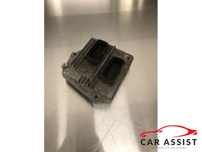 Used Engine management computer Opel Zafira (M75) Price € 200,00 Margin scheme offered by Car Assist