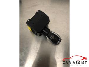 Used Electronic ignition key Mercedes S-Klasse Price on request offered by Car Assist