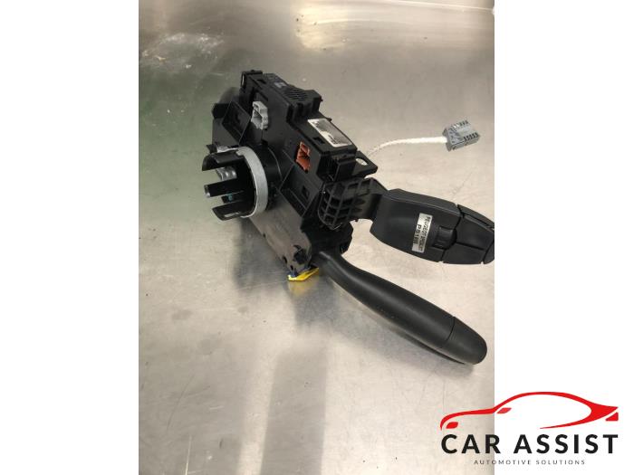 Steering column stalk from a Peugeot 307