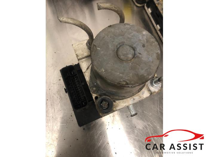 Używane Pompa ABS MG MG5 Cena na żądanie oferowane przez Car Assist
