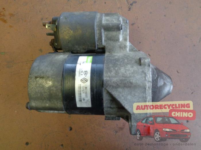 Anlasser van een Renault Twingo (C06) 1.2 16V 2002