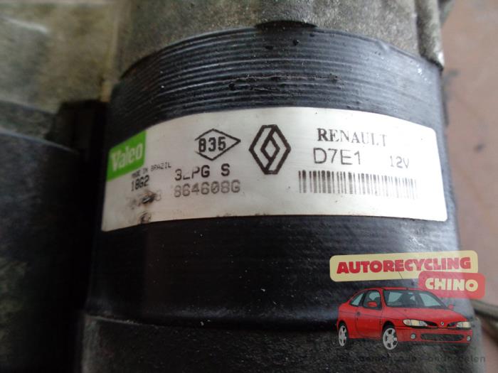 Anlasser van een Renault Twingo (C06) 1.2 16V 2002