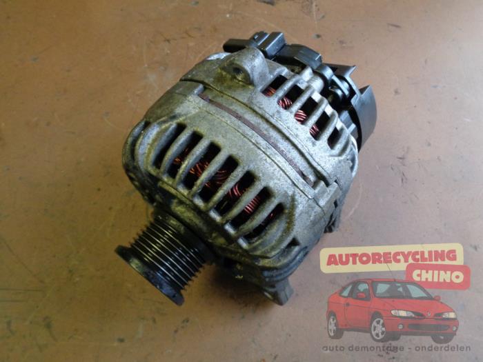 Gebrauchte Dynamo Renault Laguna II Grandtour (KG) 1.9 dCi 120 Preis € 38,00 Margenregelung angeboten von Autorecycling Chino B.V.