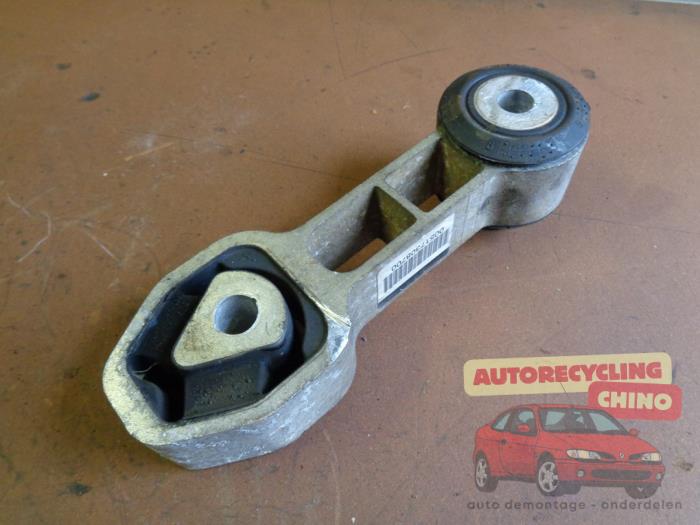 Used Engine mount Ford Ka II 1.3 TDCi 16V Price € 12,00 Margin scheme offered by Autorecycling Chino B.V.