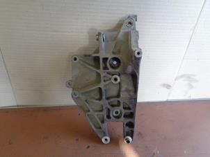 Used Power steering pump bracket Ford Ka II 1.3 TDCi 16V Price € 30,00 Margin scheme offered by Autorecycling Bart
