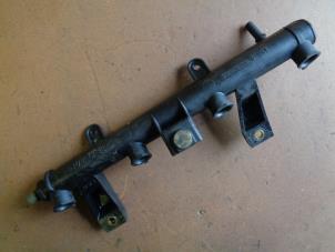 Used Fuel injector nozzle Citroen C3 (FC/FL/FT) 1.1 Price € 25,00 Margin scheme offered by Autorecycling Bart